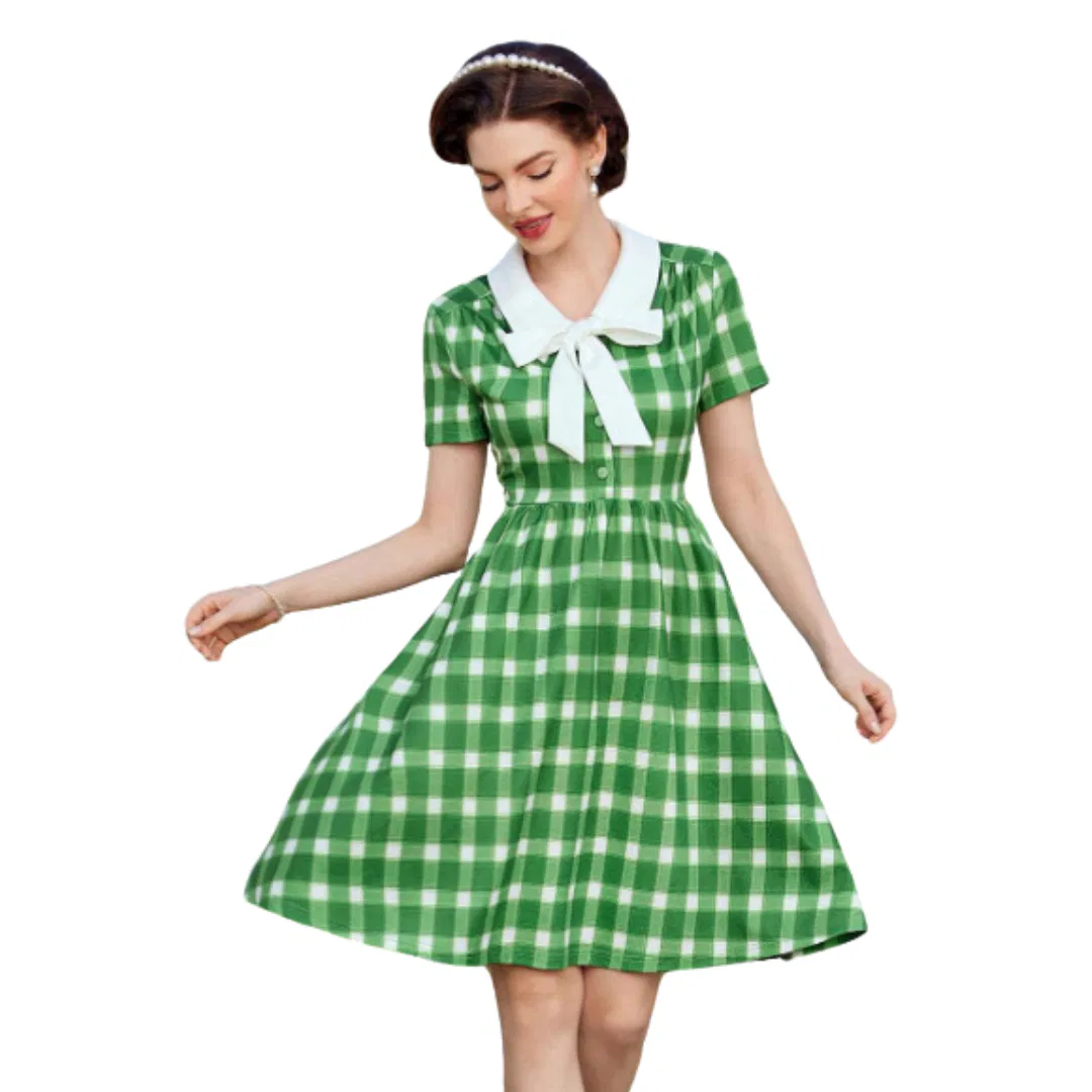 “Merry Ol’ Land Of Oz” 11 “Merry Ol’ Land Of Oz” 11