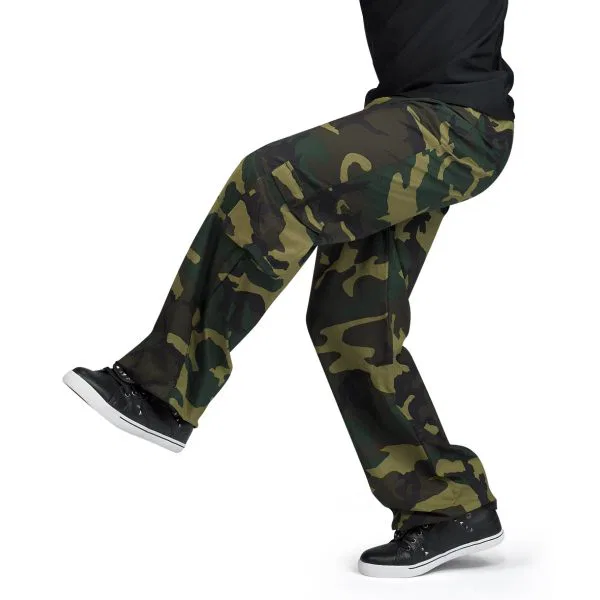 “Guy Camo Pants” 6